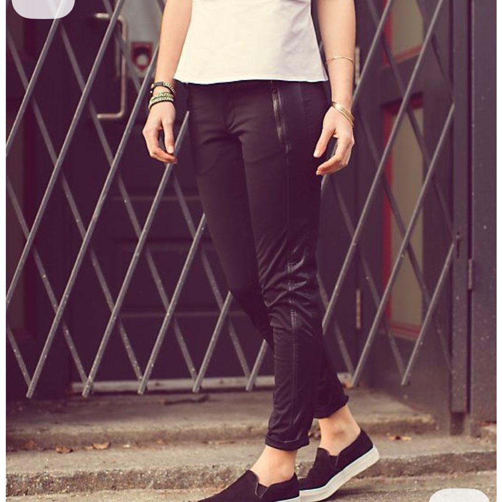 Lululemon Black Here to There Trouser pants